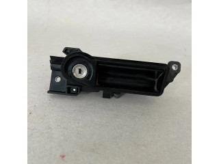 Zámek zadních dveří Z4102 Mercedes-Benz C W203 2004