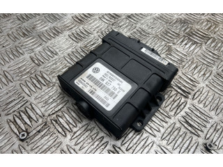 Блок управления коробкой передач 09K927750E, H32S0537 Volkswagen Transporter - Caravelle T5