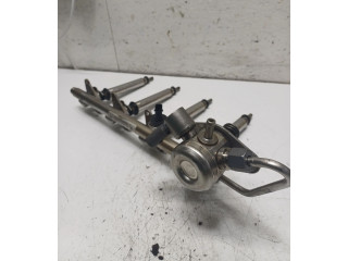 Топливная рампа A2700701595, 0261520212 Mercedes-Benz C W205