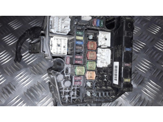 Pojistková skříňka 72818502, 821110DM70G Toyota Yaris 2010