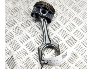 Поршень 32213692, 31401957 Volvo XC40