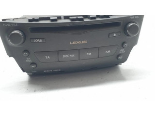 Радио/ проигрыватель CD/DVD / навигация