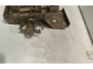 Блок предохранителей 82201FG010   Subaru Forester SH    