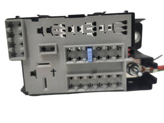 Блок предохранителей Opel Meriva B