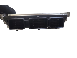 Блок управления двигателя 0281011775, 4N5112A650BB   Volvo V50