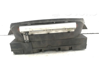 Přístrojová deska Volkswagen Caddy 1996 87001323, 88311235