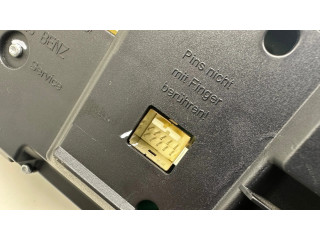 Панель приборов A2215403347, A2215400011   Mercedes-Benz S W221       