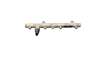 Топливная рампа 7700111013, 8200600208 Renault Scenic I для двигателя F9Q732