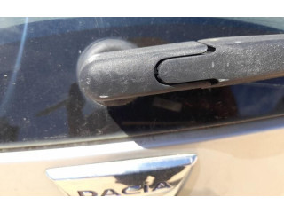 Моторчик заднего дворника 8200734582 Dacia Duster