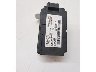 Řídící jednotka 958001P500   KIA Venga 2010