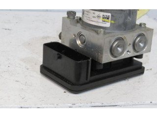 Блок АБС 476607472R Dacia Dokker - года