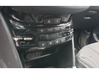 Блок управления климат-контролем    Peugeot 2008 I