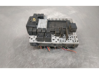 Блок предохранителей 9494997 Volvo S80