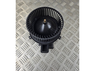 Вентилятор печки    4M1820021B   Audi A7 S7 4K8