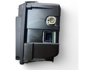 Дисплей 32233452, P32233452 Volvo XC90