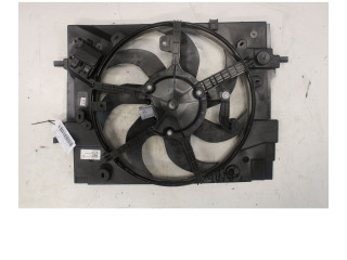 Вентилятор радиатора 214813977R--A Dacia Sandero