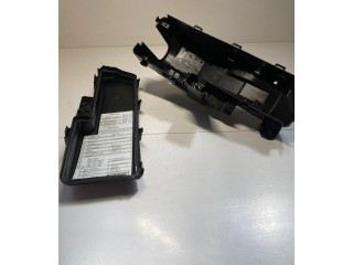 Pojistková skříňka 9494210 Volvo XC70 2001