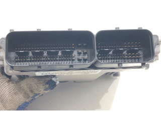 Řídící jednotka 070906016BA Volkswagen Transporter - Caravelle T5 2004