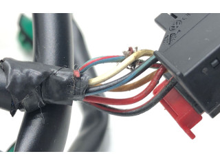 Зеркало электрическое Volkswagen Jetta V 2005 - 2010 года