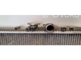 Радиатор охлаждающей жидкости Mitsubishi Carisma 2000 - 2004 года