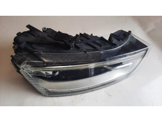 Передняя фара  