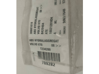 Блок АБС 30681619, 000404972C1 Volvo V70 2008 - 2013 года
