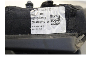 Zpětné zrcátko Alfa Romeo Giulia 1994