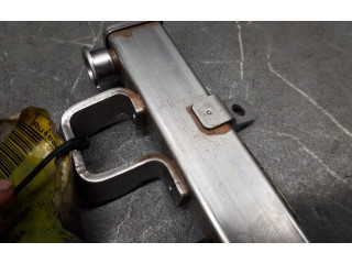 Vstřikovací lišta 6M8G-9D280-AA Mazda 5