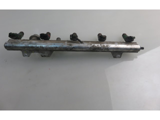 Топливная рампа 9202710, 9470229 Volvo S60 для двигателя B 5244 S2