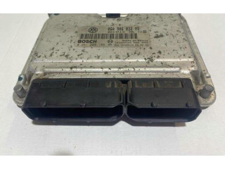 Блок управления двигателя 06A906032MS, 0261208155   Volkswagen New Beetle