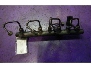 Vstřikovací lišta 7700111013, 7700111013   Renault Megane I    F9Q732 