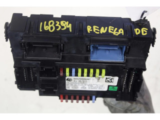 Блок предохранителей    Jeep Renegade    