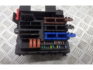 Блок предохранителей  460023260   Opel Vectra C    