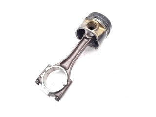  Поршень с шатуном CLHA CLHA  Skoda Octavia Mk3 (5E)  