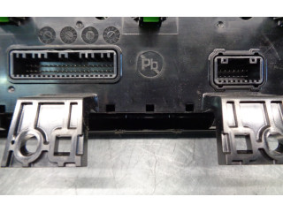 Блок управления климат-контролем 97250J7201   KIA Xceed