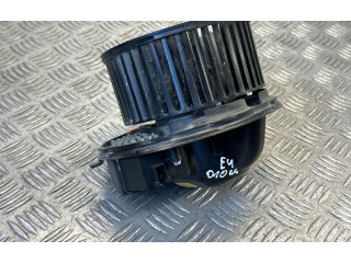 Вентилятор печки 998924E Volkswagen Caddy