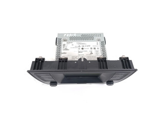 Радио/ проигрыватель CD/DVD / навигация 6V0035871 Skoda Fabia Mk3 (NJ)