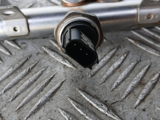 Vstřikovací lišta Hyundai Kona I