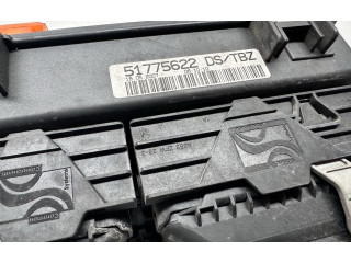 Блок предохранителей 51775622, 51775622 Fiat Grande Punto