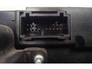 Модуль блока управления кондиционером 2.CONECTORES Volvo S60