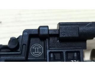 Vstřikovač 7597870, 10213541 BMW 3 GT F34 pro benzínový motor 2.8