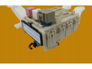 Pojistková skříňka 2393-7G09, 0211-7104 Toyota Auris 150 2007