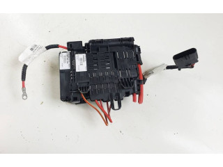 Блок предохранителей 30659092, 31337182 Volvo V70