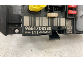 Блок предохранителей     Peugeot 207    