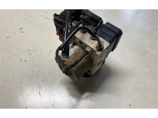 Блок АБС 2K0907379A, 00009496E2 Volkswagen Caddy 2004 - 2010 года