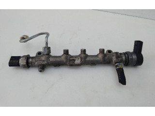 Топливная рампа 04L089B Audi A3 S3 A3 Sportback 8P