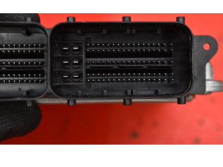 Блок управления двигателем ECU 04L907309P, 04L907309P   Skoda Octavia 985