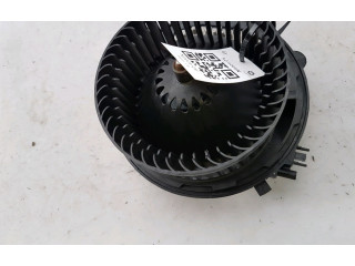 Вентилятор печки    5WB819015A, A0-4068N   Volkswagen Golf VIII