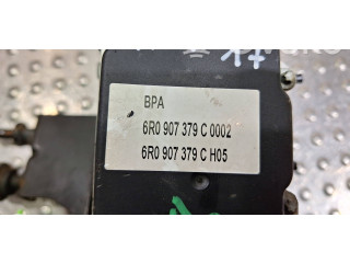 Блок АБС 6R0614117D, 6R0907379C Skoda Fabia Mk2 (5J) 2007 - 2014 года