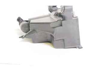   Pojistková skříňka A2055402328, A2055463100   Mercedes-Benz EQC 2020